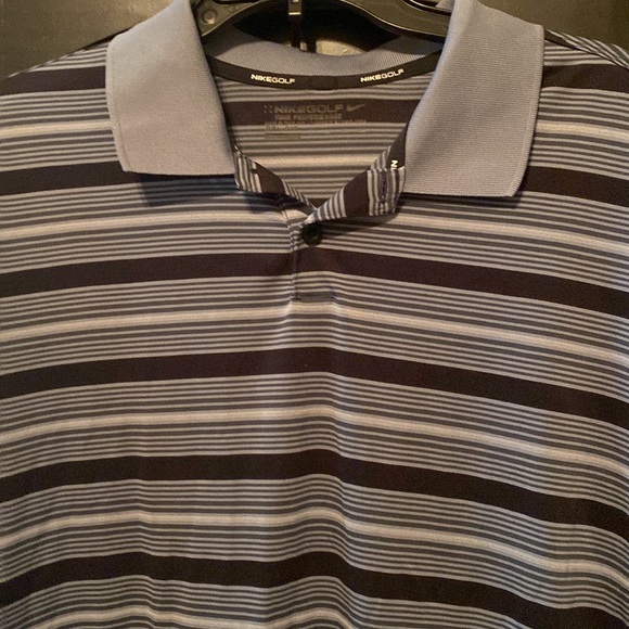 Men’s Nike Golf Polo - Picture 3 of 3